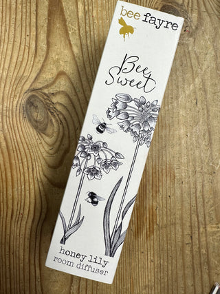 Bee Sweet Honeylily Small Reed Diffuser