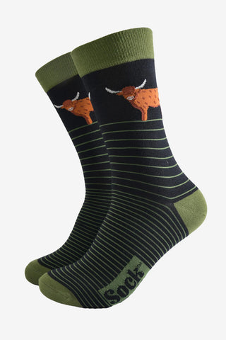 Men's Bamboo Socks - Black/Green, Highland Cow Stripe