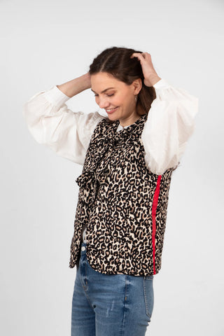 Noa Quilted Gilet - Natural/Red, Leopard