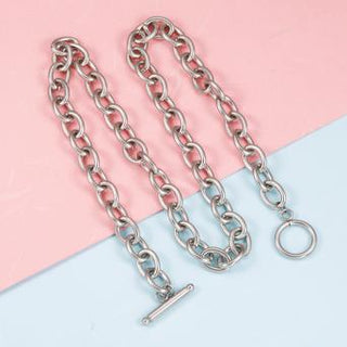 T-Bar chain necklace in silver